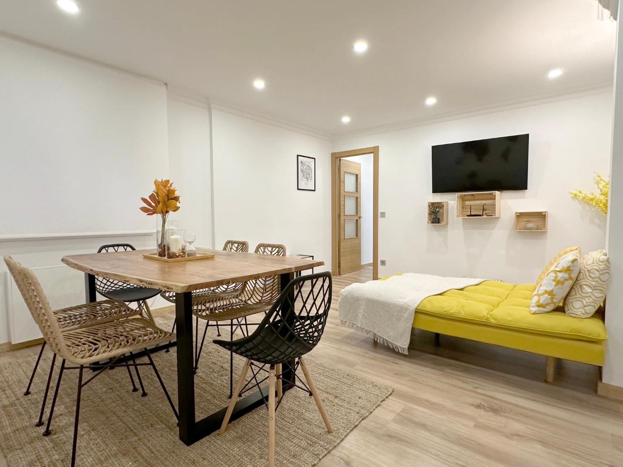 Encantador Apartamento Junto Al Ayuntamiento Бильбао Экстерьер фото